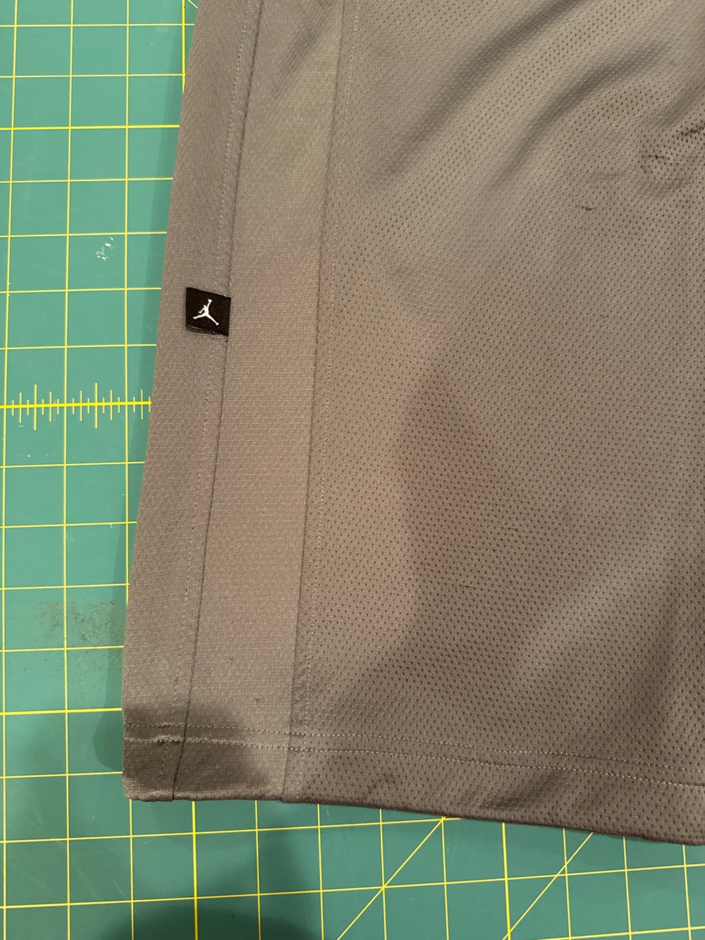 Jordan Men's Gray Athletic Joggers - Picture 7 of 13